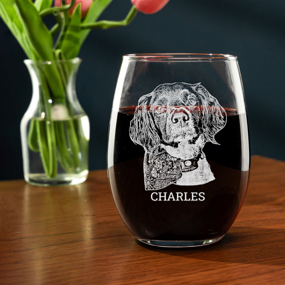 custom engraved wine glass with your pet's photo - 15 oz stemless wine glass