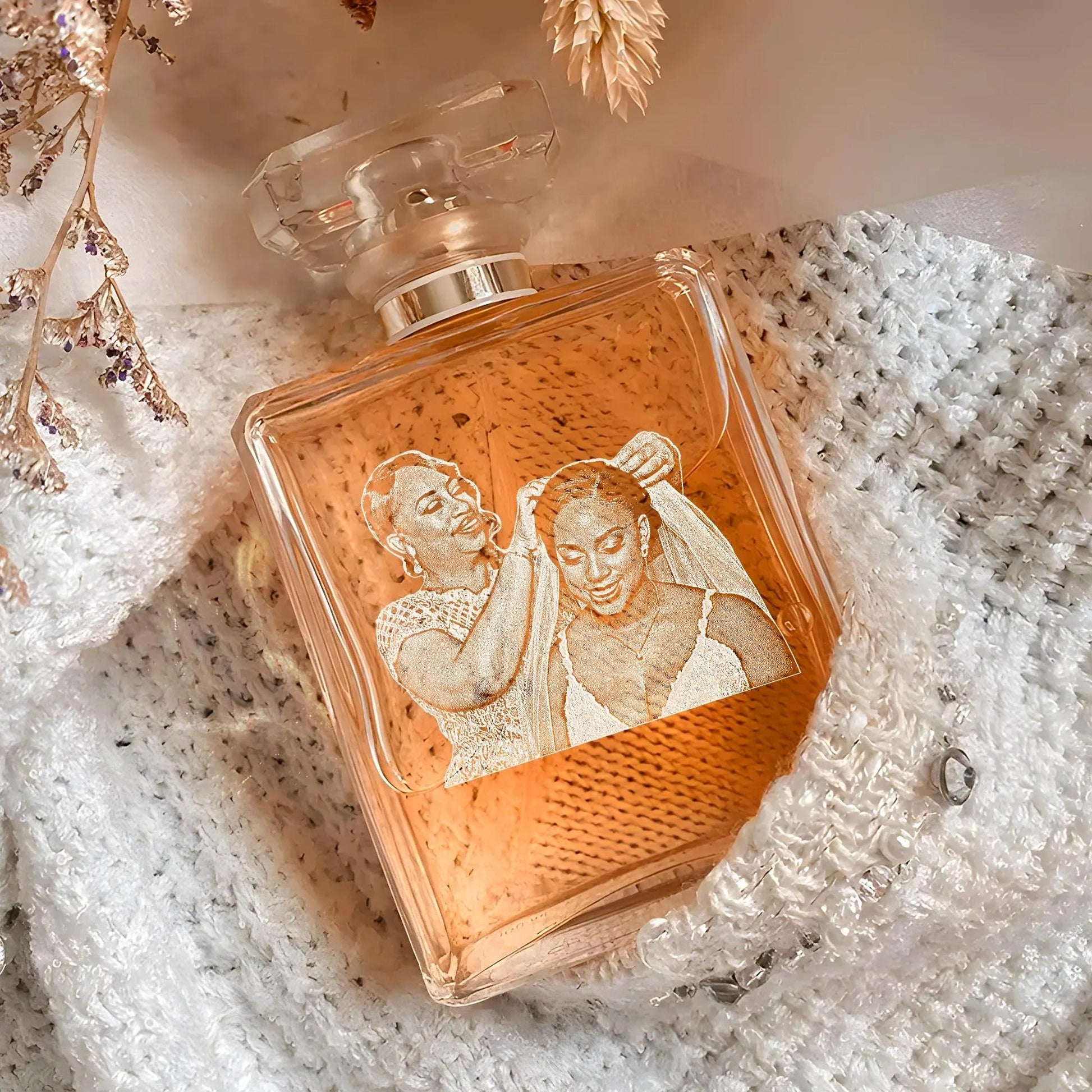 Beautiful Personalized Mother of the Bride Glass Perfume Bottle with Photo suitable for Engraved Wedding Photo Gift For Her and wedding occasions