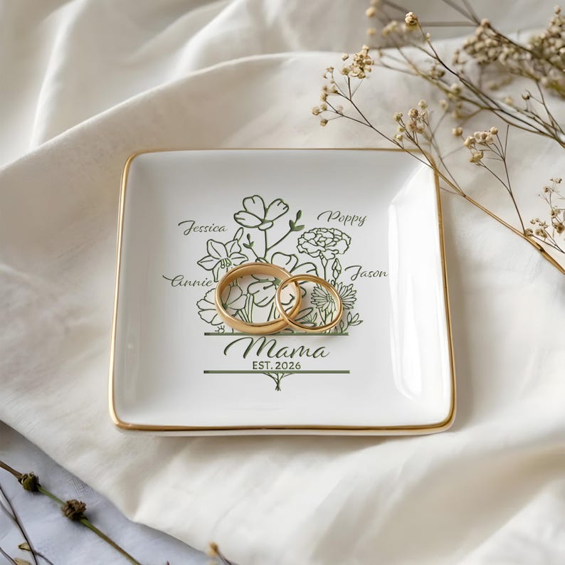 Personalized Birth Flower Mom Ring Dish, a sentimental and high-quality keepsake for 2026.