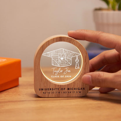 Customized engraved night light for the Class of 2026, featuring high-end crystal craftsmanship.