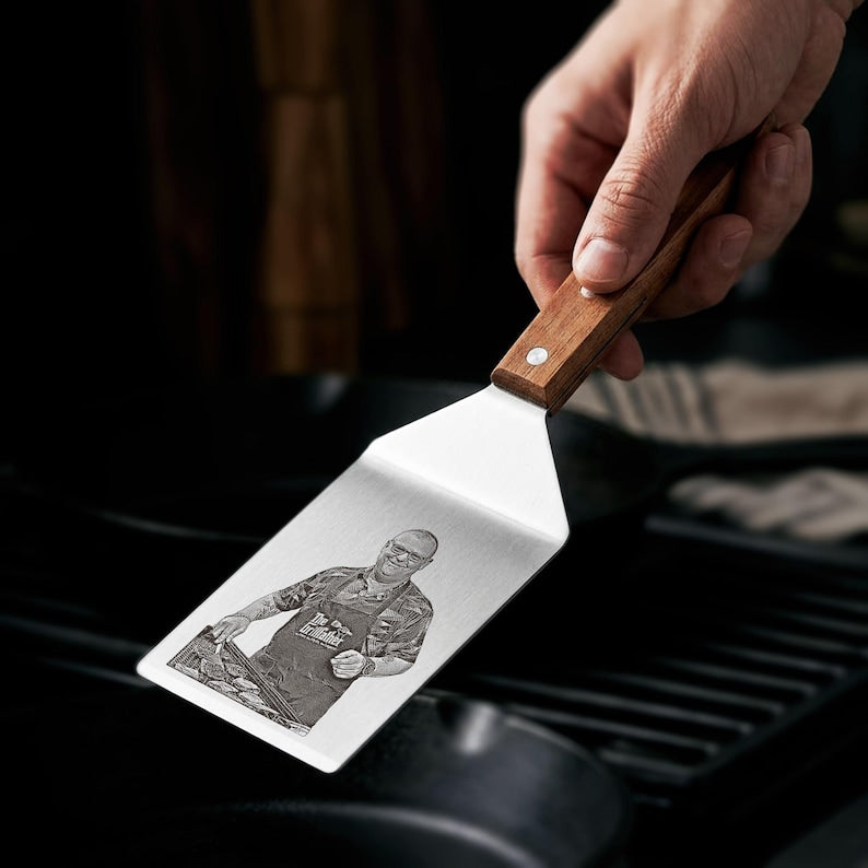 Father's day grilling gifts like this custom laser cut spatula, a premium barbecue gift for dad from the family.