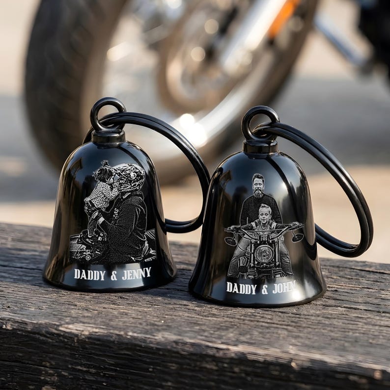 Elegant personalized photo gift for dad, featuring high-quality craftsmanship for daily road use.