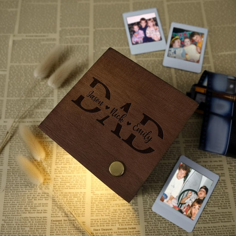 Engraved gifts for dad with integrated lighting, ideal as family photo gifts and family portrait gifts.