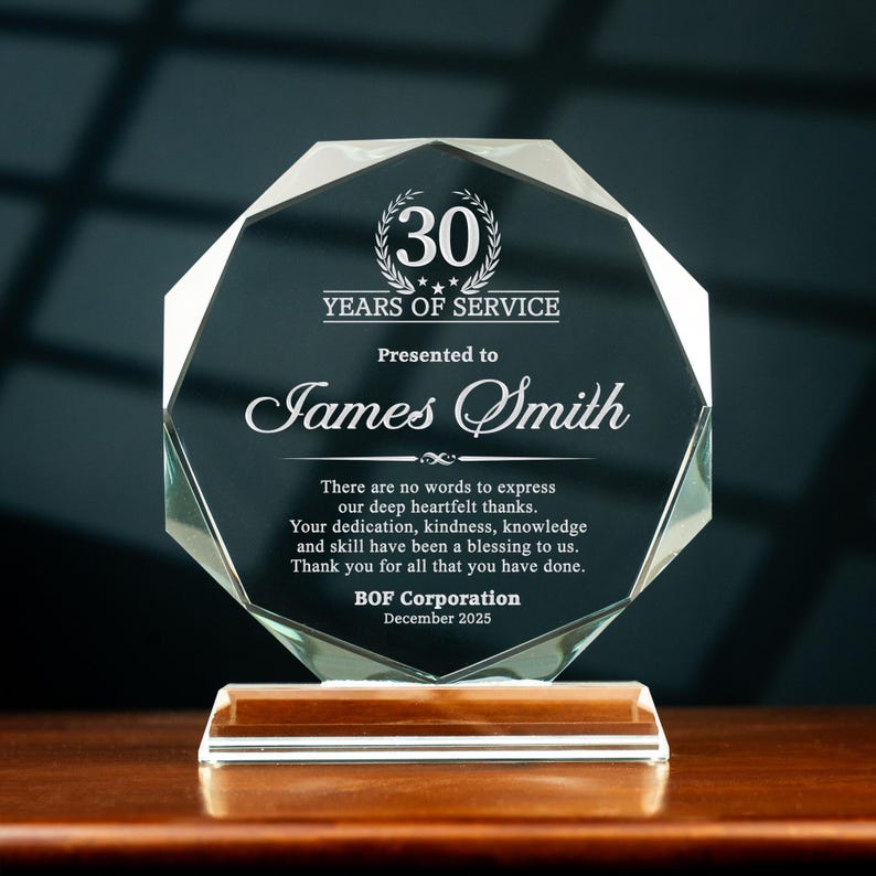 Custom long service award, the Personalized Employee Crystal Award is a beautiful way to honor decades of dedication.