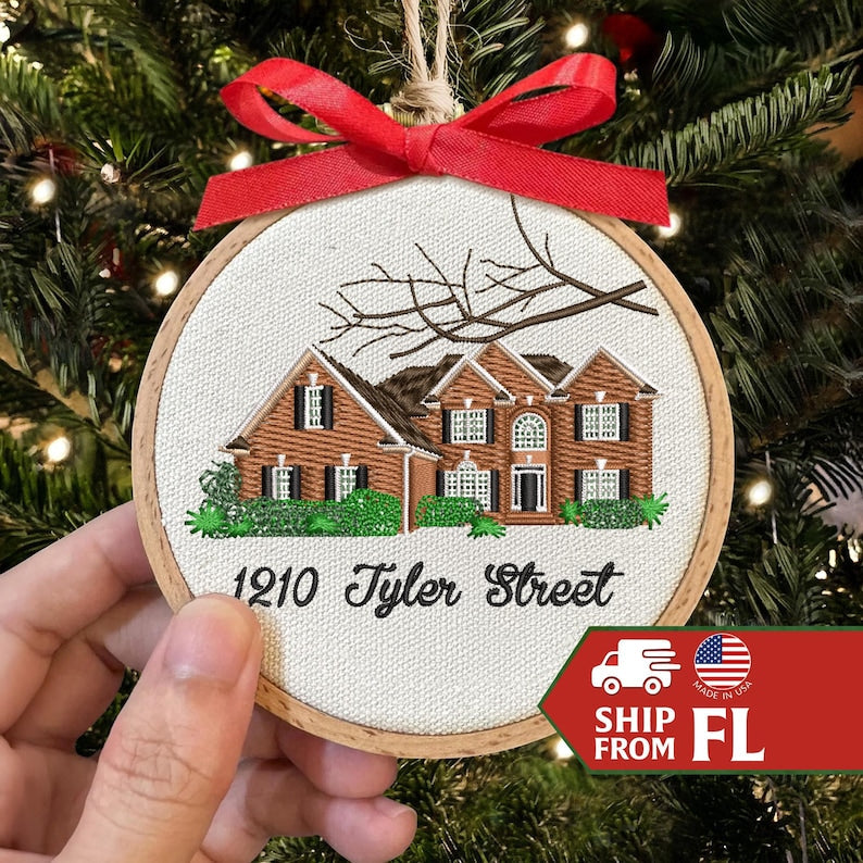 This custom photo ornament is a Personalized House Portrait Embroidery Ornament, a beautiful personalized Christmas ornament for a new home.