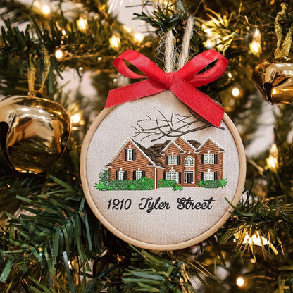This custom photo ornament is a Personalized House Portrait Embroidery Ornament, a cherished 'photo in ornament' keepsake for new homeowners.