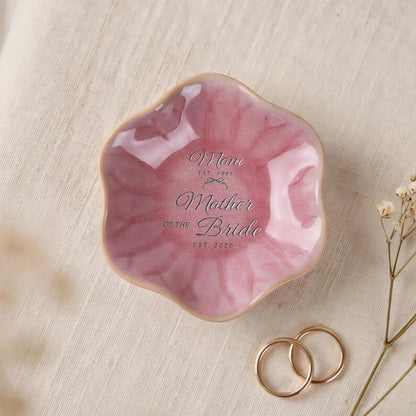 Beautifully designed Mother of the Groom gifts, perfect for expressing gratitude during the wedding.