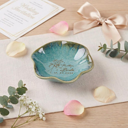 Great gifts for mother on Mother's Day, perfect for those looking for top trending personalized gifts.