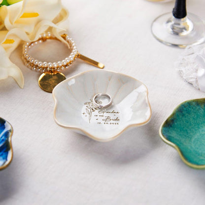 Simple and affordable Mother's Day jewelry dish, offering a premium look for a special mother.