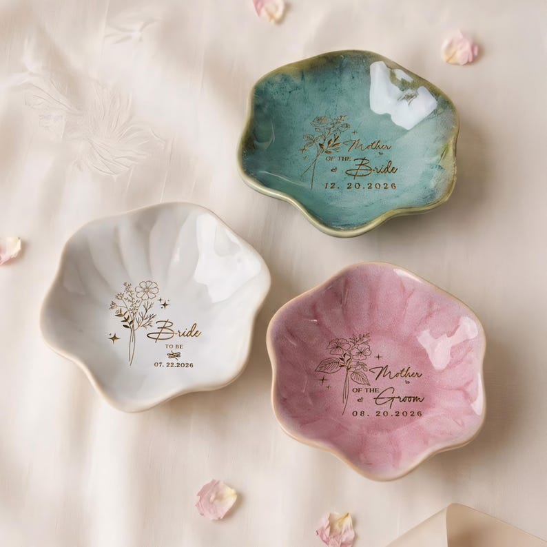 Customized mom jewelry dish for Mother's Day, making it one of the best gift ideas for her in 2026.