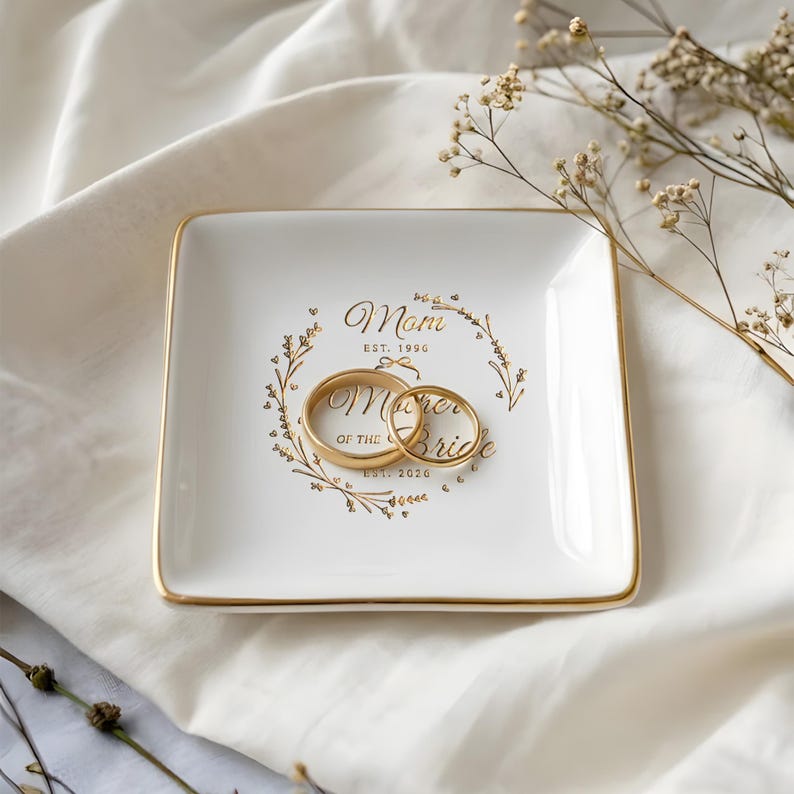 Personalized Mother of the Bride Jewelry Dish, a sentimental and high-quality wedding keepsake.