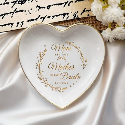 Elegant engraved ring holder for mom from daughter, serving as a lasting memento of your wedding day.