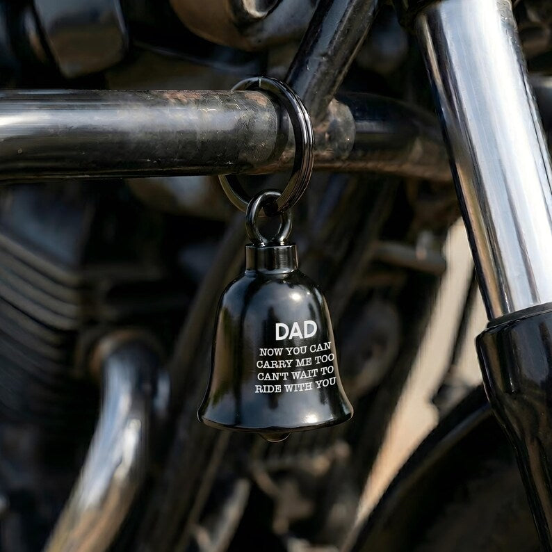 A premium Father's Day gift for new dads, serving as a lasting memento of a growing family.