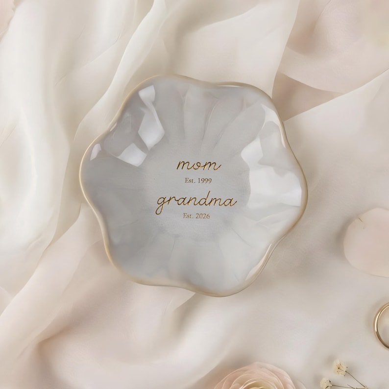 Professional custom ring dish for a new grandma, providing a high-quality keepsake for years to come.