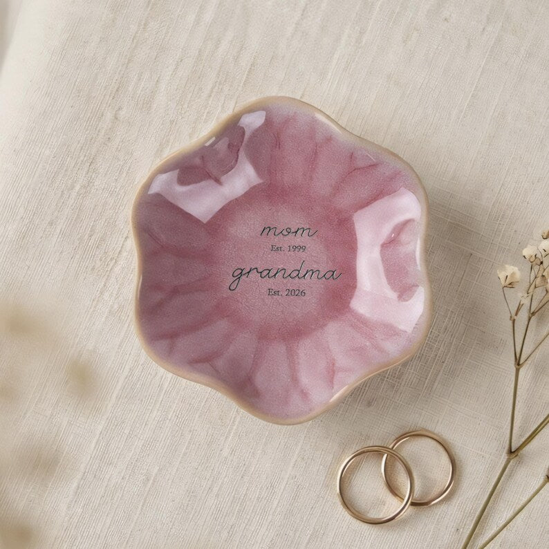 Customized new grandma jewelry dish for Mother's Day, making it one of the best gift ideas for 2026.