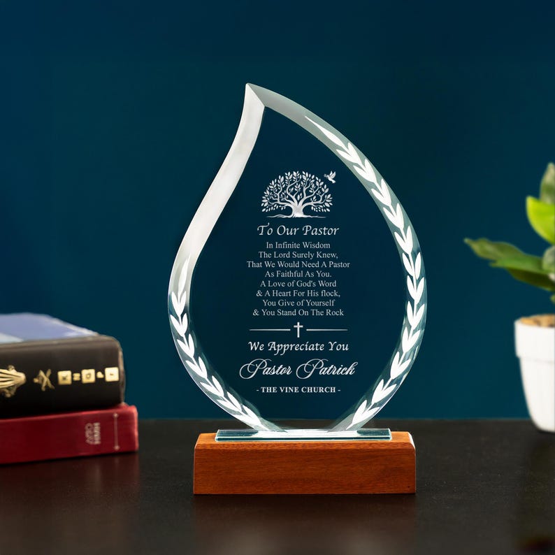 An elegant church staff recognition plaque, the Personalized Pastor Appreciation Award is a custom thank you gift.