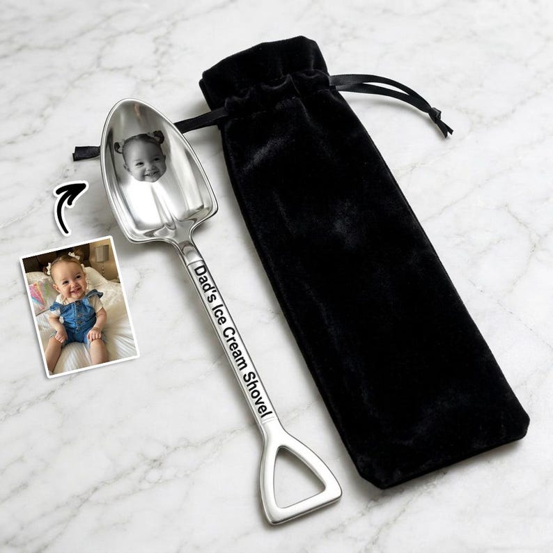 Shovel ice cream spoons featuring a custom family photo, the perfect engraved gifts for dad.