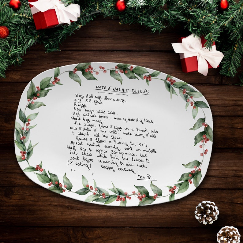 This custom platter, a Personalized Recipe Platter with Handwriting, features a cherished handwritten recipe for mom xmas gifts.