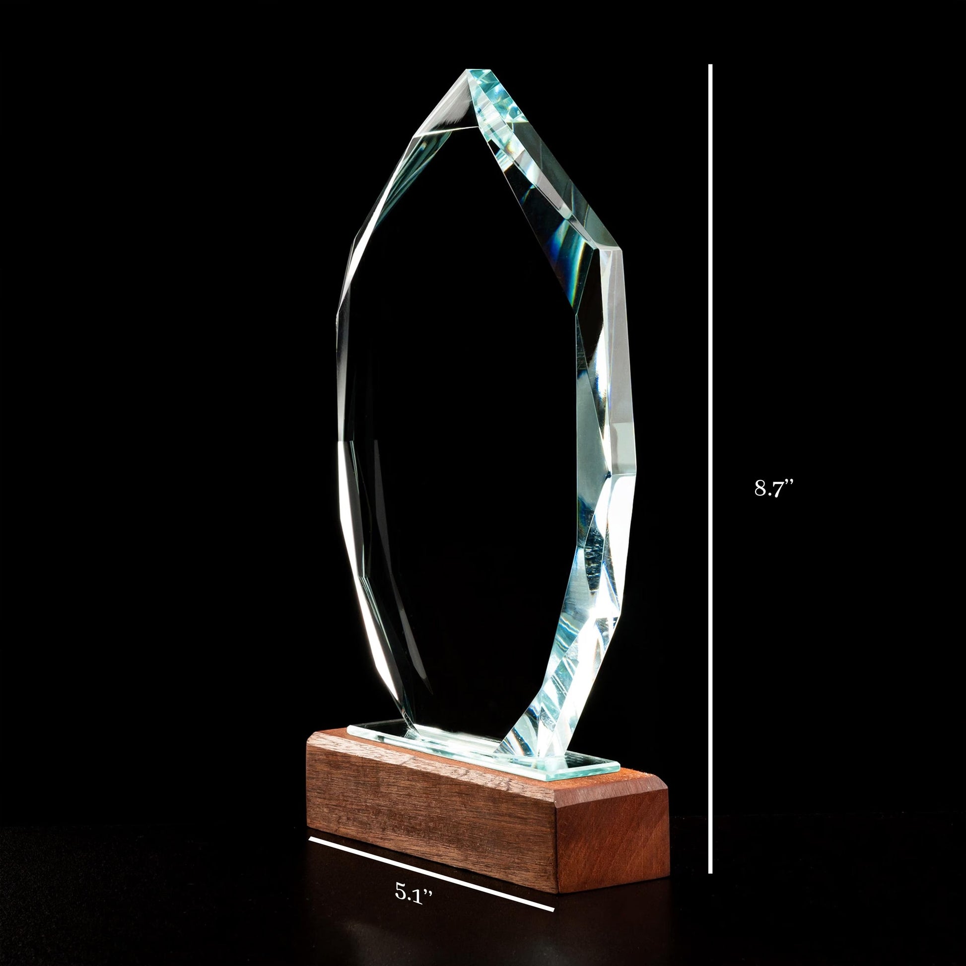 Promotional gifts with logos using custom recognition crystal awards  