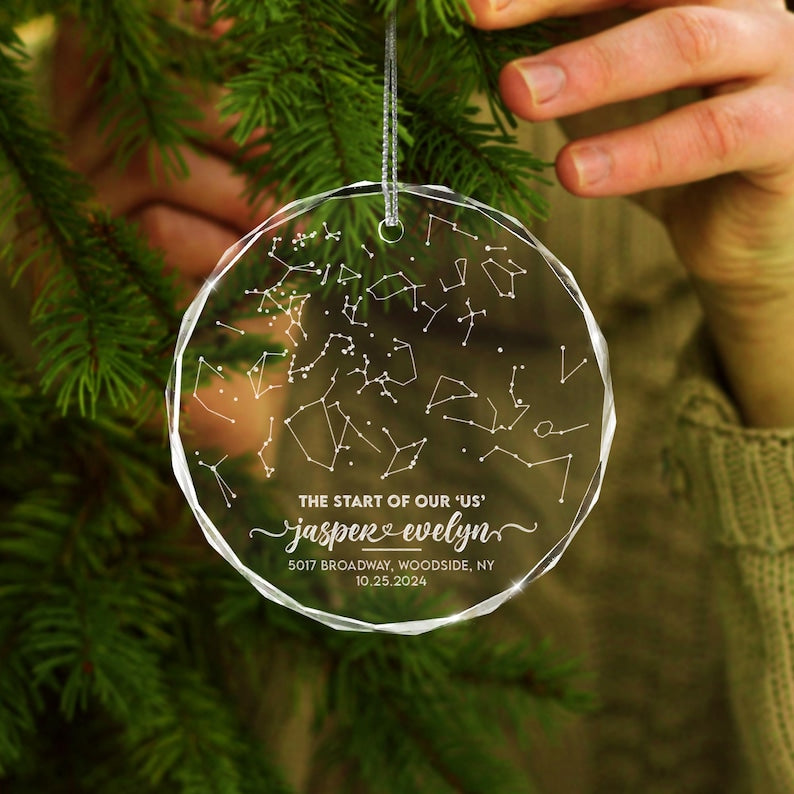 An ideal anniversary ornament, the Personalized Star Map By Date Glass Ornament is a custom crystal ornament to commemorate a special date.