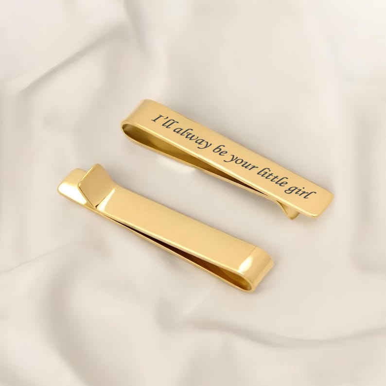 Wedding gifts for father of the groom and gifts for father of the bride to wear on the special day.