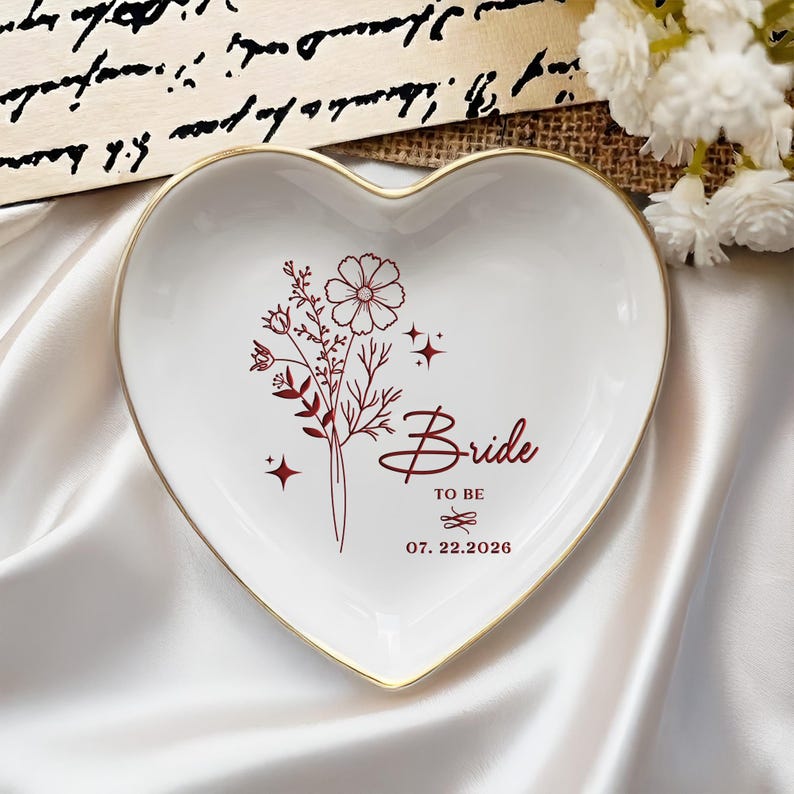 Elegant engraved ring holder for mom from daughter, serving as a lasting memento of your wedding.