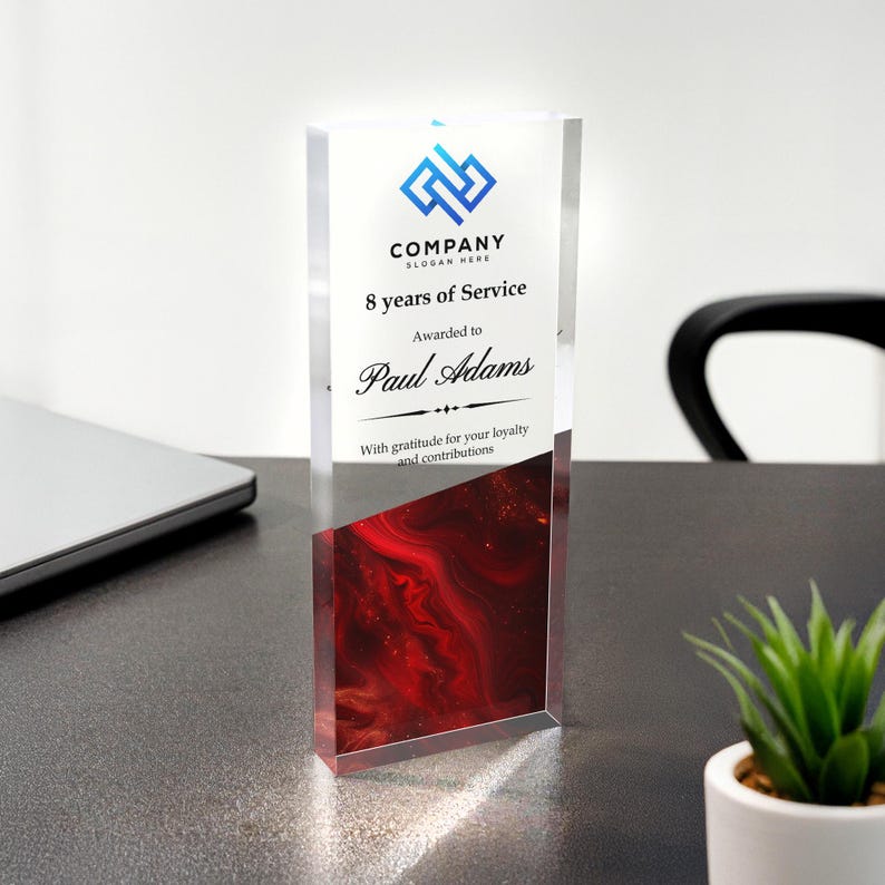 This custom corporate gift, an engraved acrylic award, is the perfect way to show genuine employee appreciation.